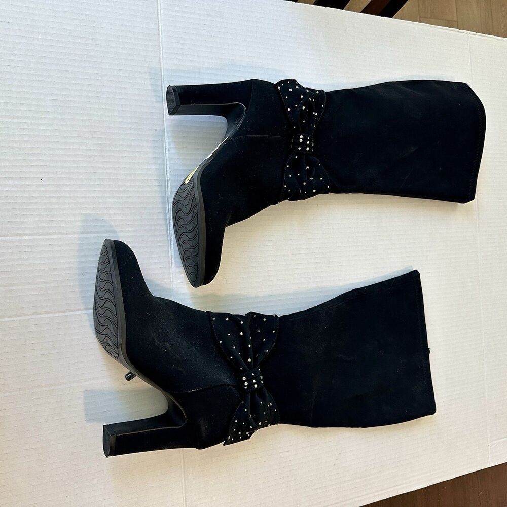 Impo Women faux suede Mid-Calf Block Heel Zip Boots US 9M Rhinestone Bows